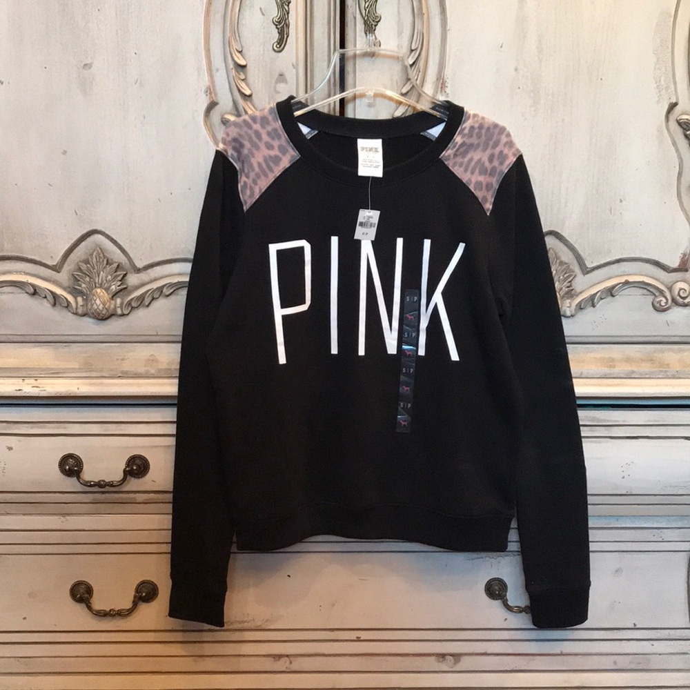 Blk w. cheetah shoulder patches PINK sweatshirt